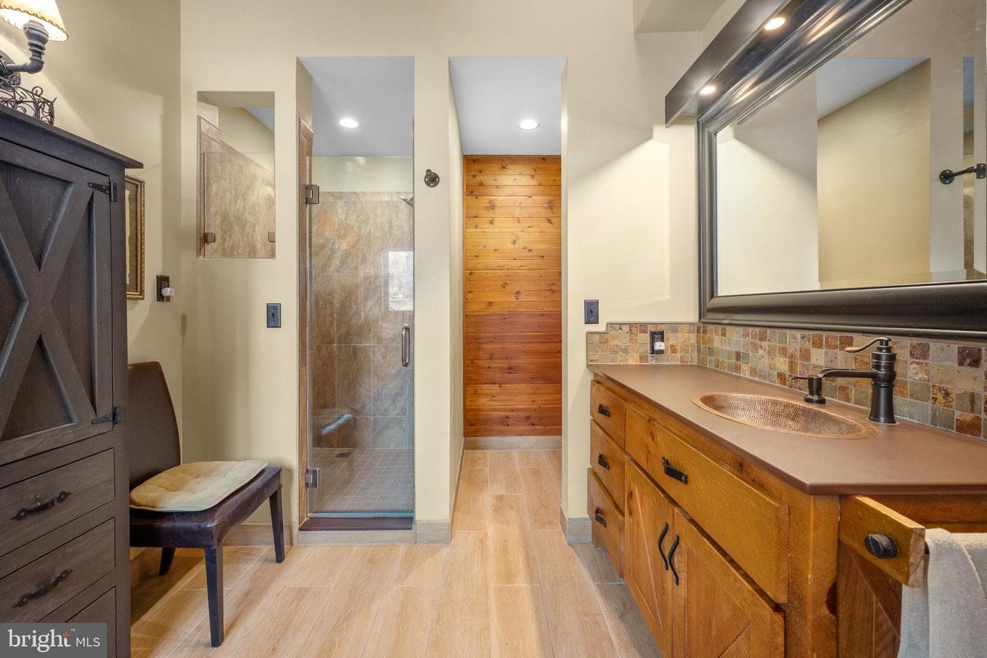 5409 Wyndemere Circle photo 47