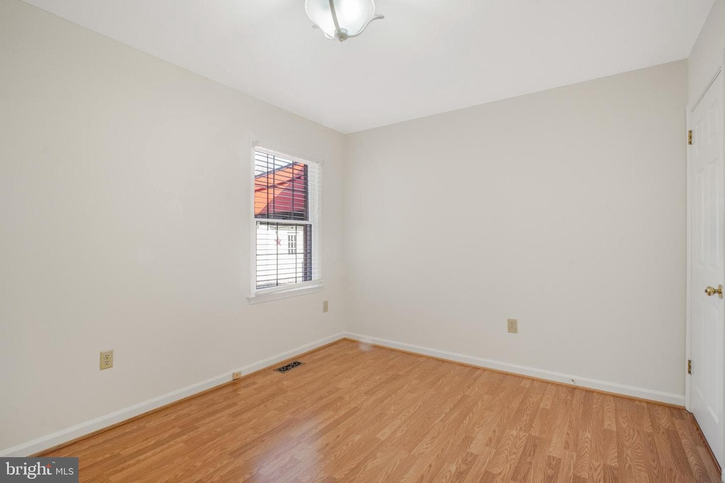 2 Juniper Court photo 24
