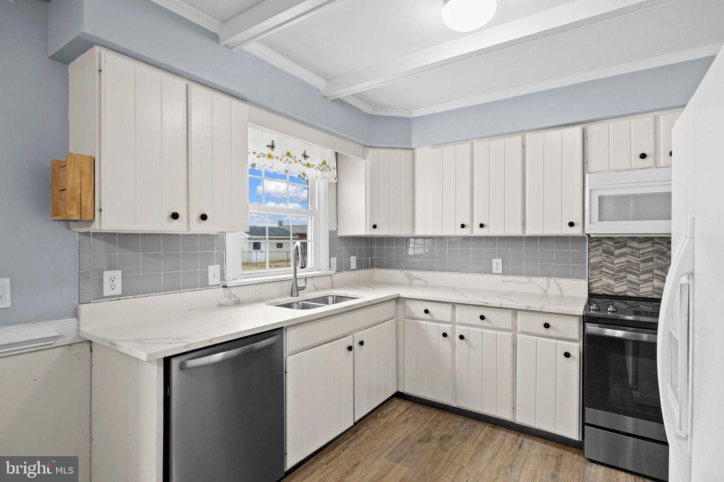 114 Hamilton Street photo 3