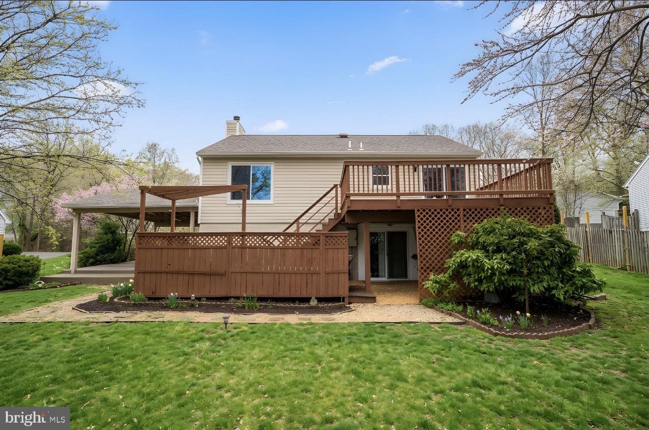 11615 Joy Lane photo 2