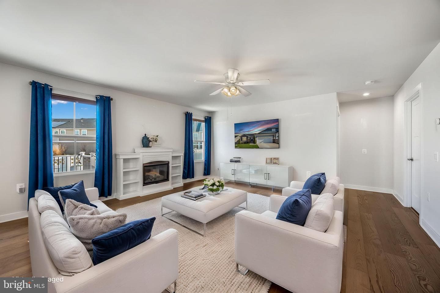 7607 Loughton Lane photo 3