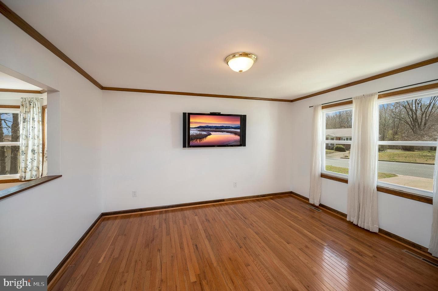 713 Shamrock Drive photo 18