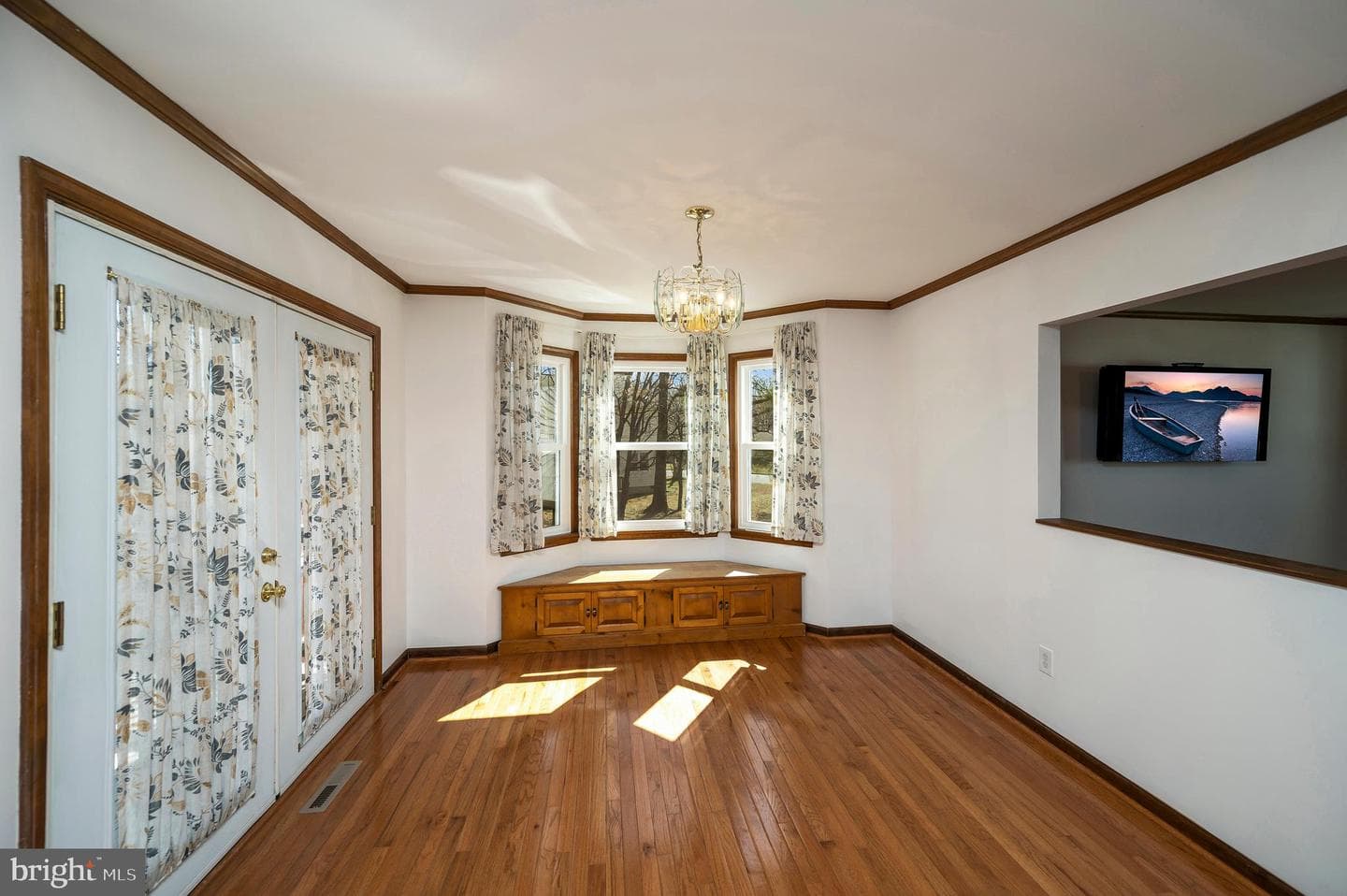 713 Shamrock Drive photo 28
