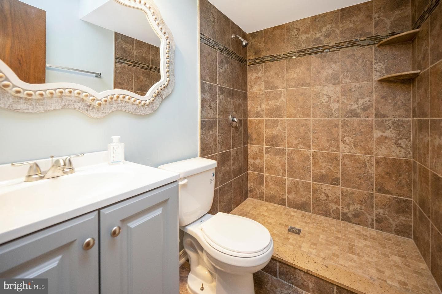713 Shamrock Drive photo 44