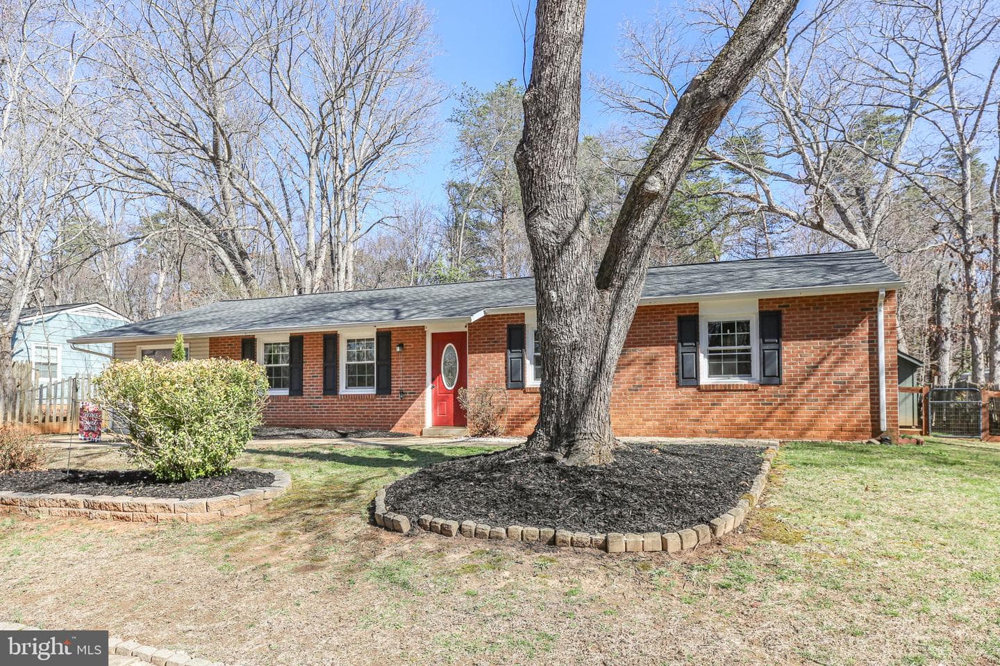 107 Winewood Drive photo 27