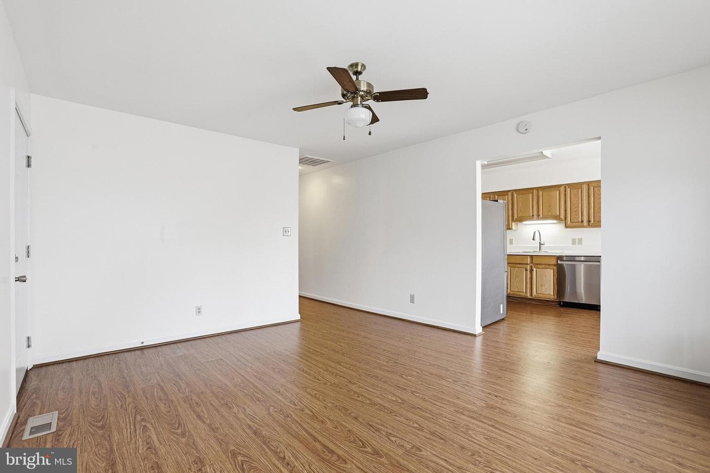 11306 Regal Court photo 16