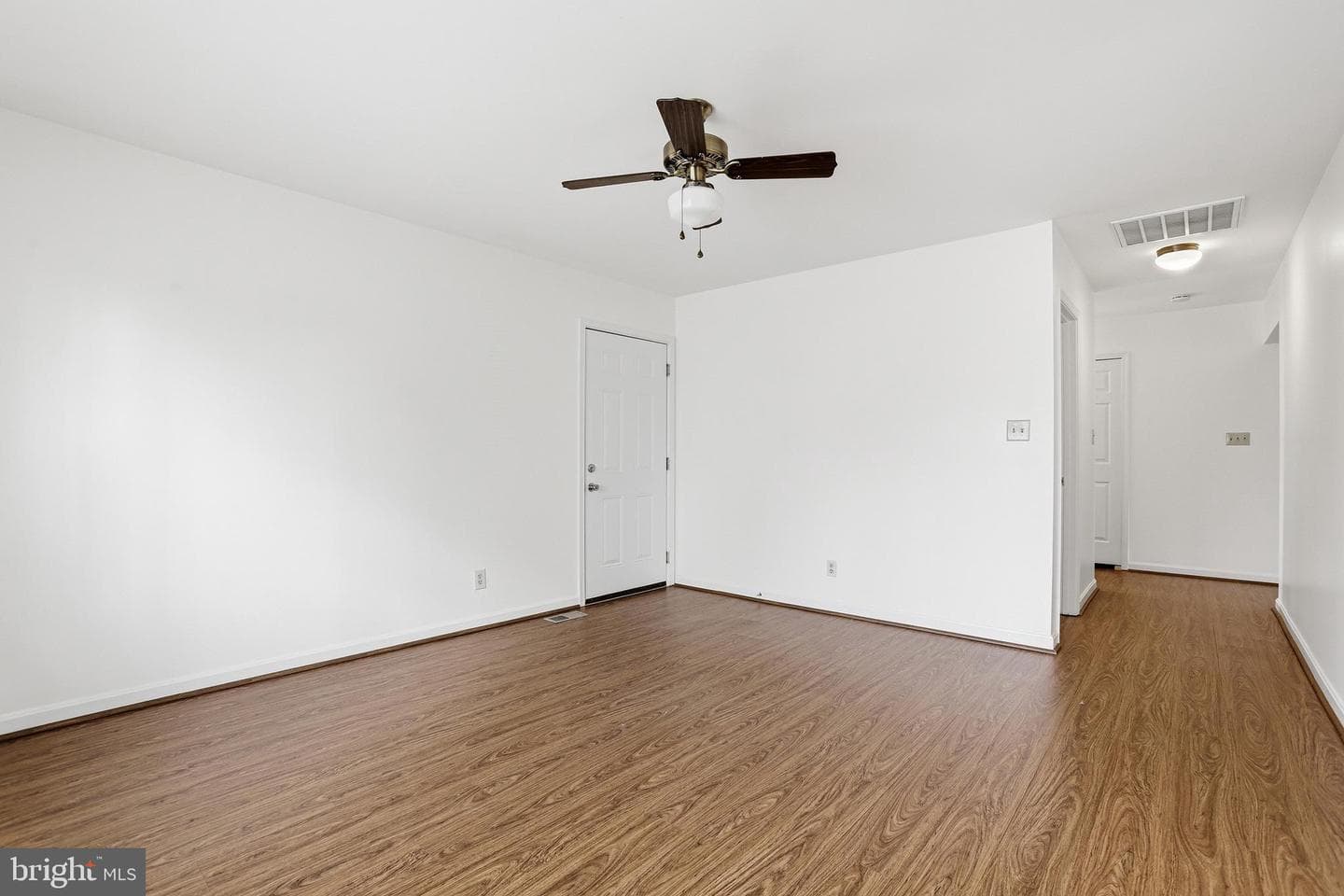 11306 Regal Court photo 18