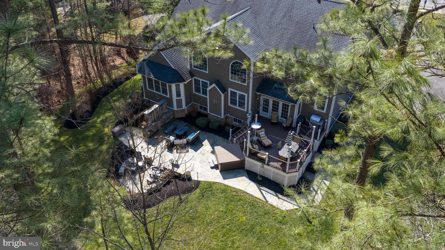 11611 Pine Hollow Lane photo 128
