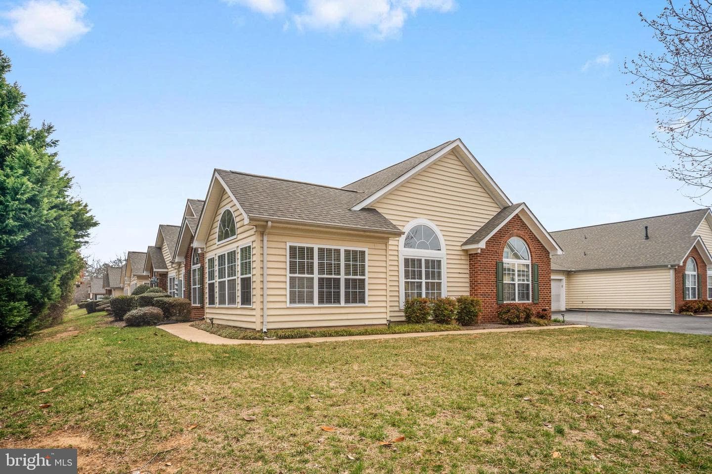 6357 Autumn Leaf Circle photo 4