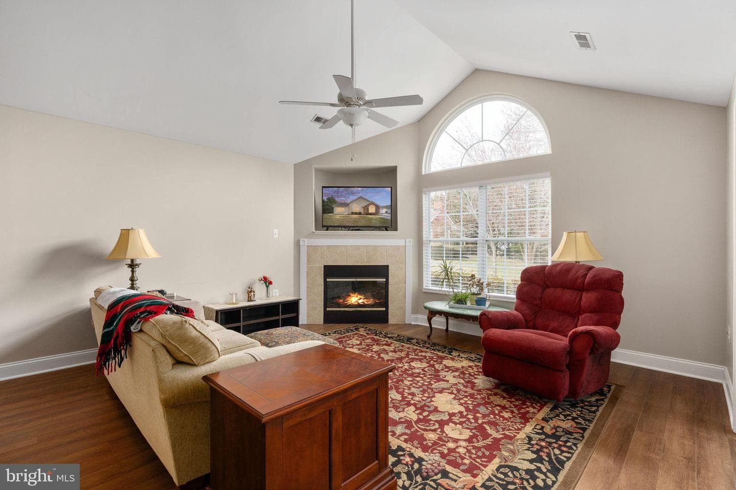 6357 Autumn Leaf Circle photo 7