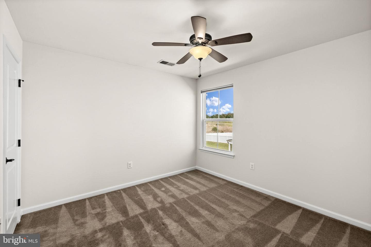 10420 Napoleon Street photo 39