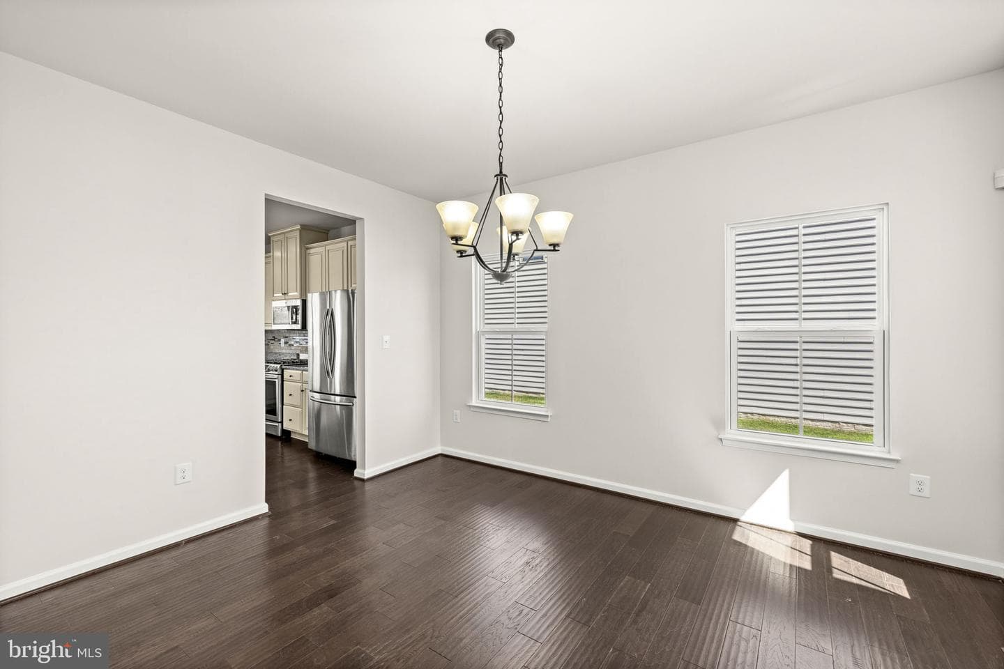 10420 Napoleon Street photo 7