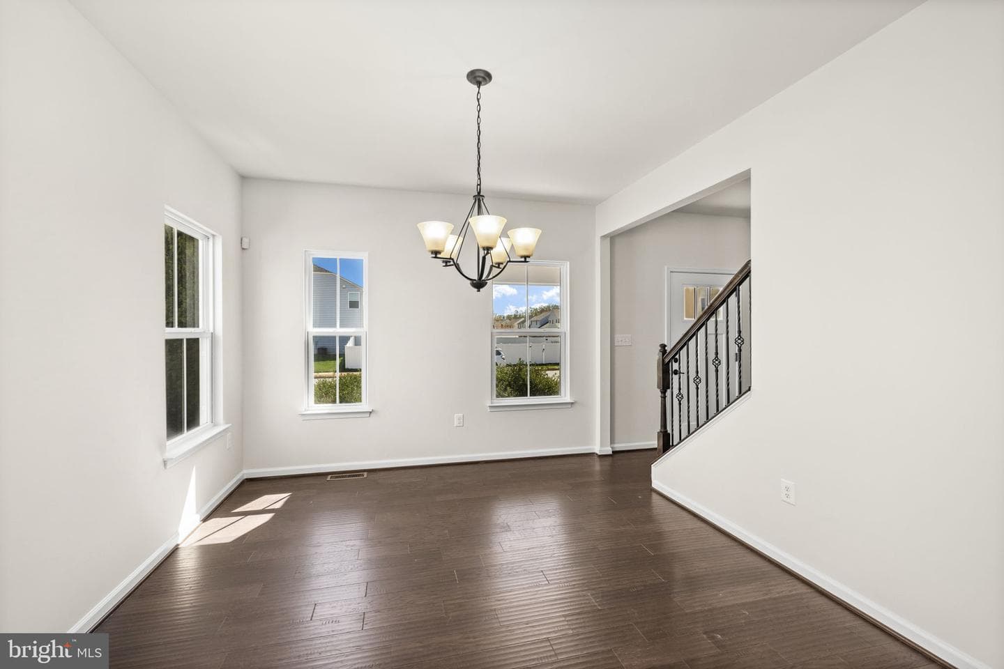 10420 Napoleon Street photo 9