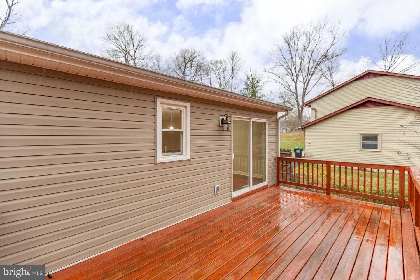 433 Albany Street photo 25