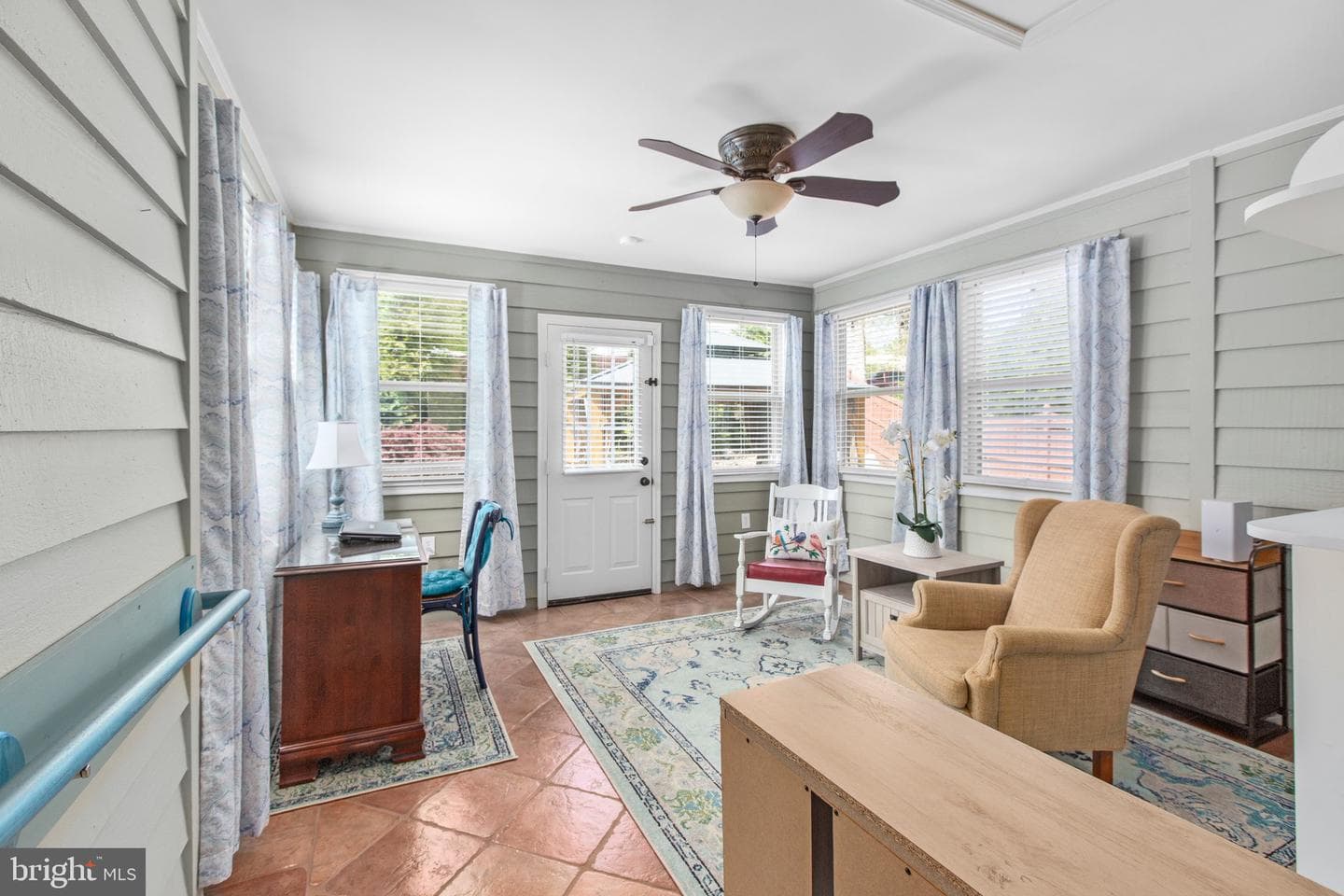 1800 Stoney Creek Drive photo 22