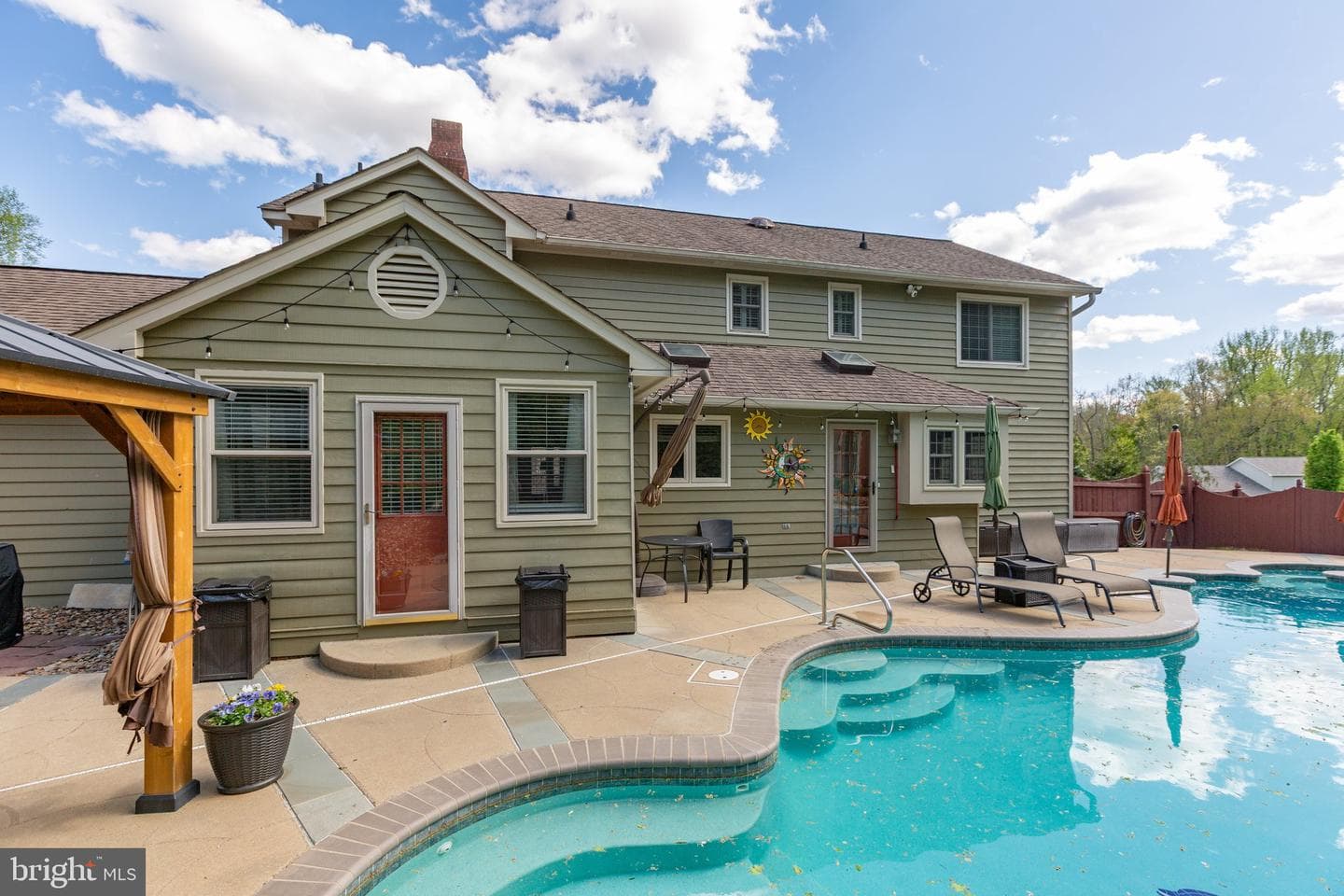 1800 Stoney Creek Drive photo 40