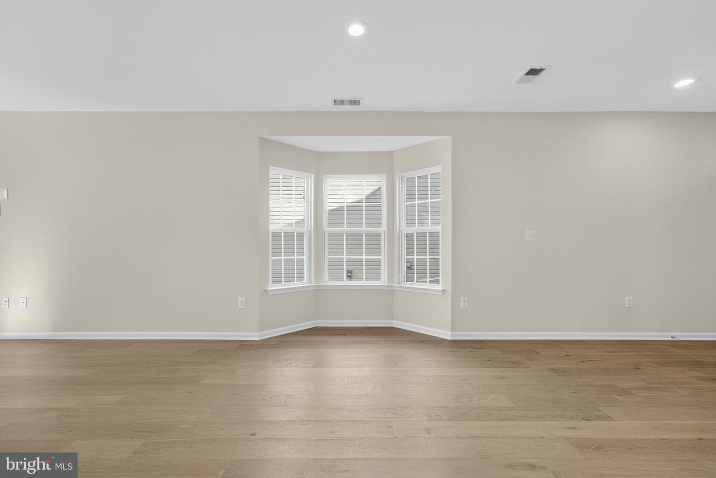 5806 Spring Arbor Lane photo 14