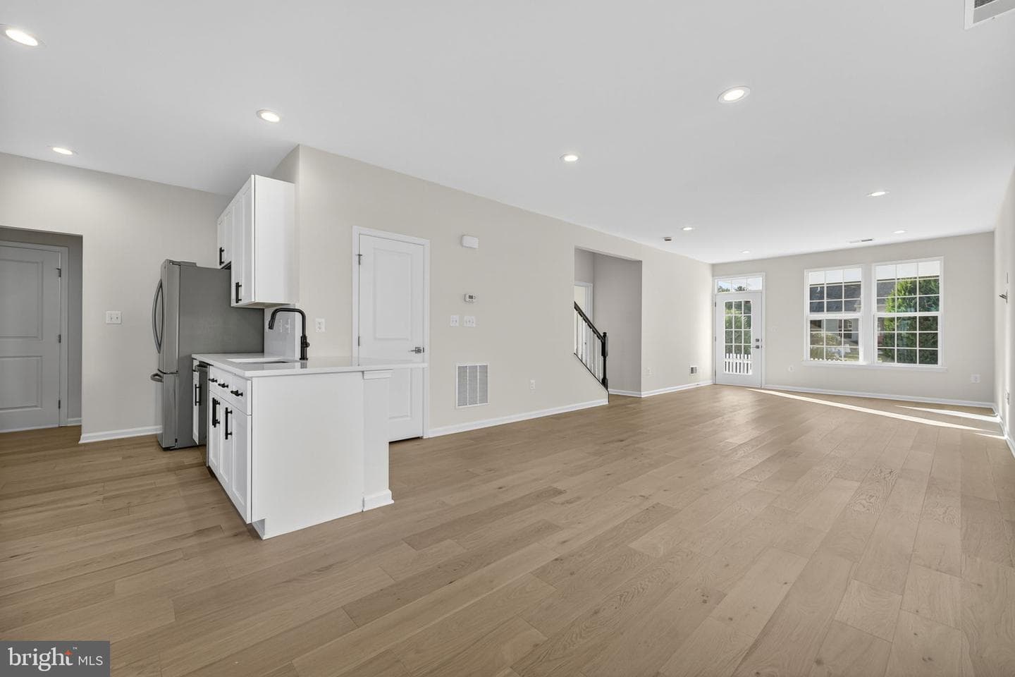5806 Spring Arbor Lane photo 20