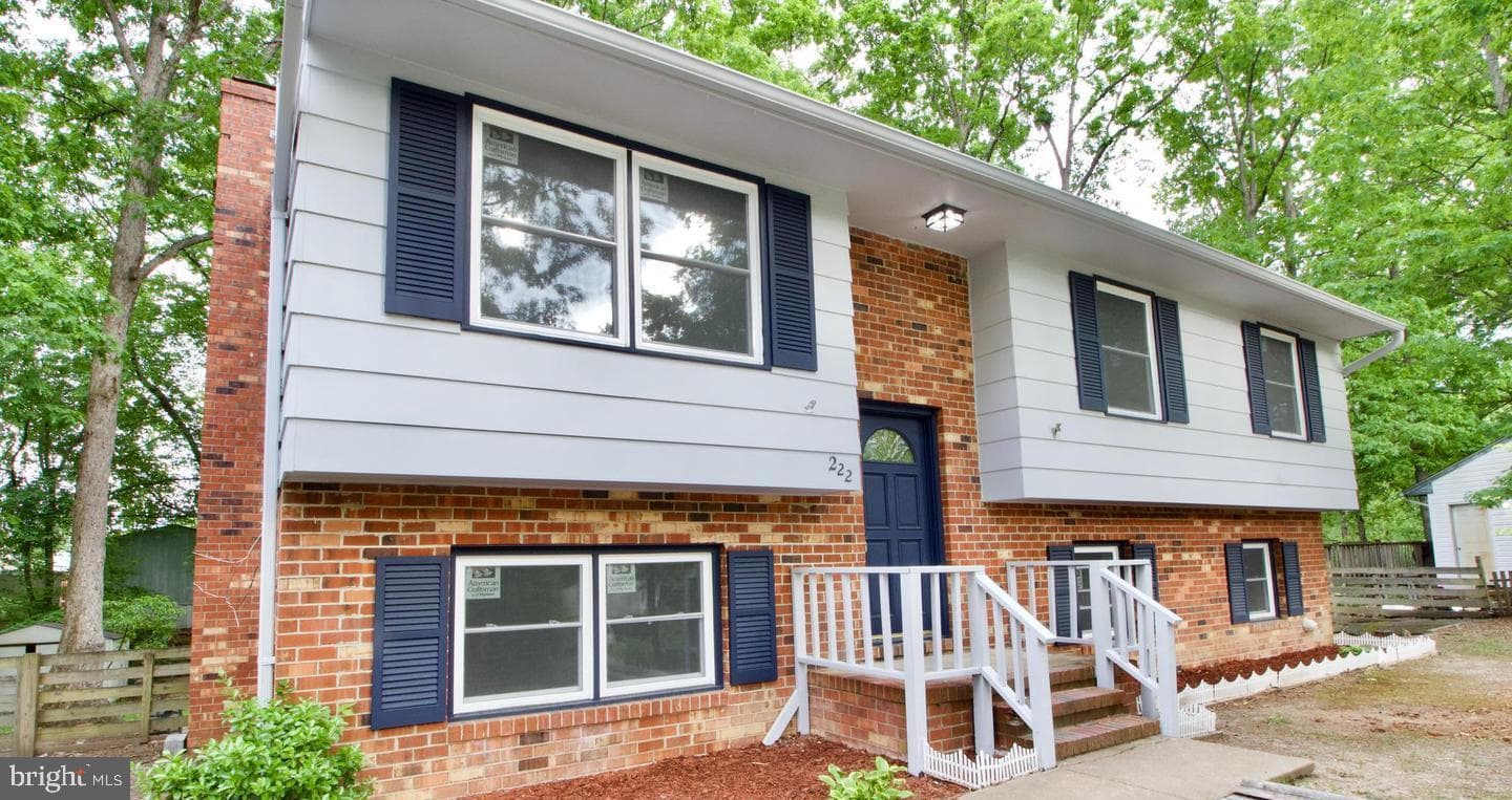 222 Green Arbor Drive photo 3