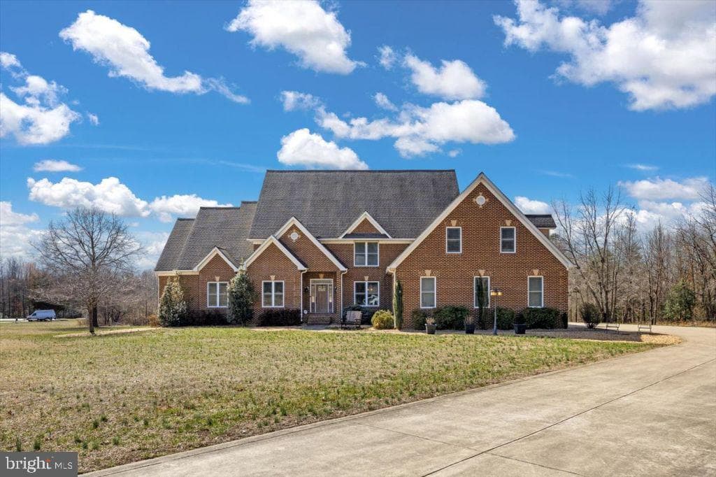 7610 Downstream Court photo 2