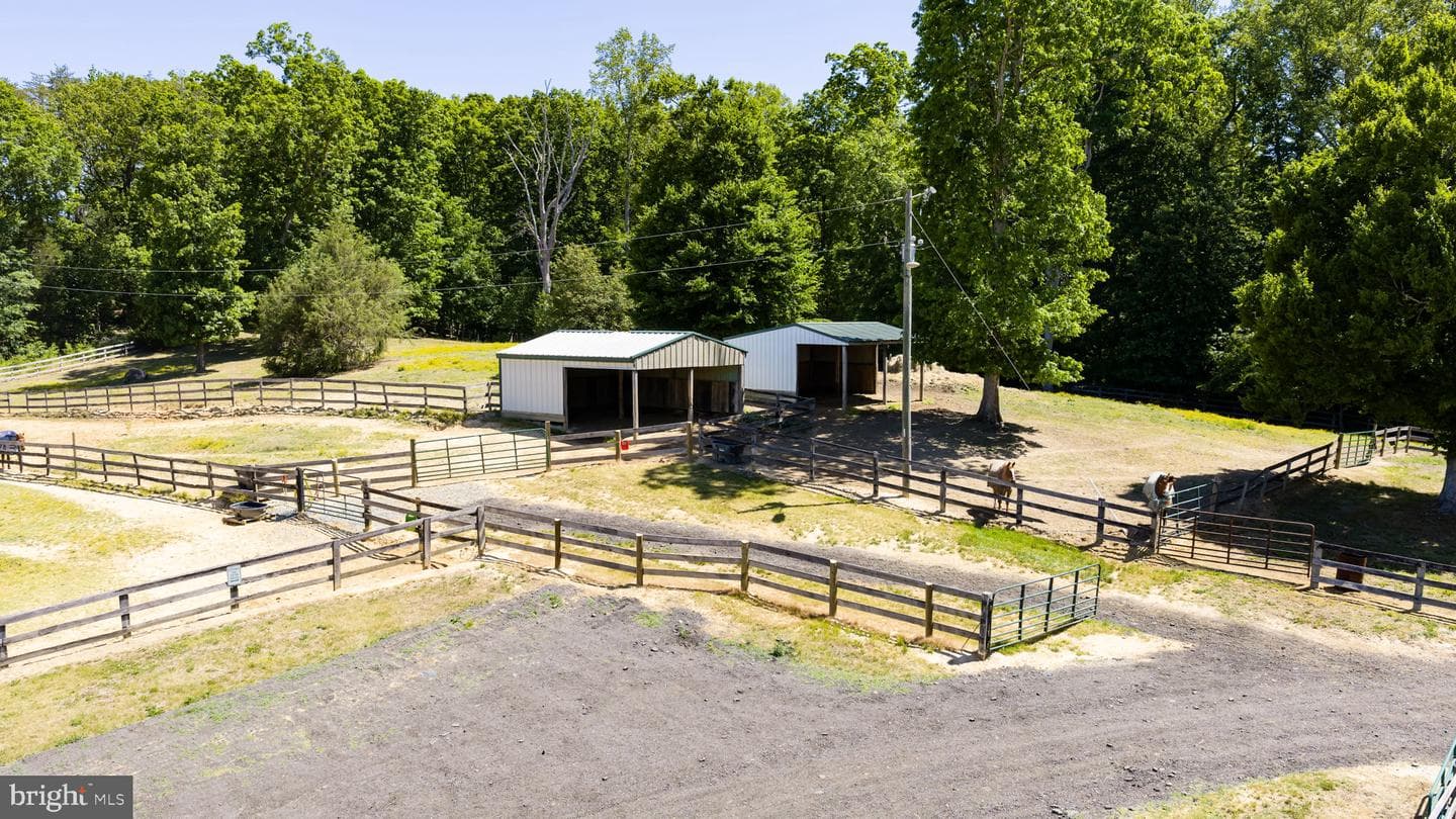 5 Appaloosa Drive photo 112