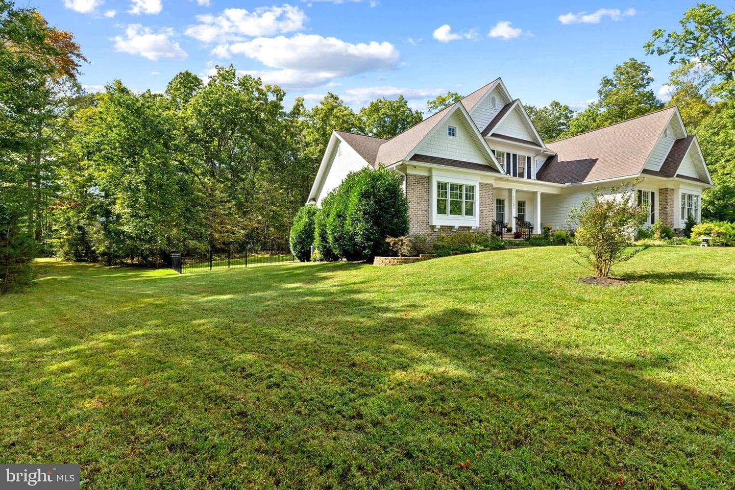 11201 Knolls End photo 4