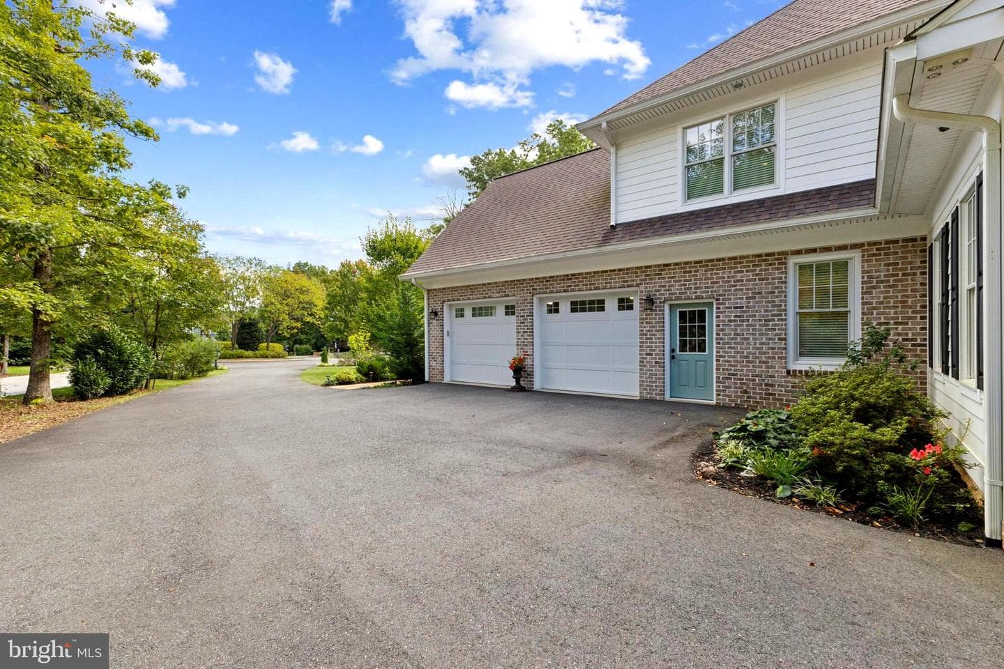 11201 Knolls End photo 9