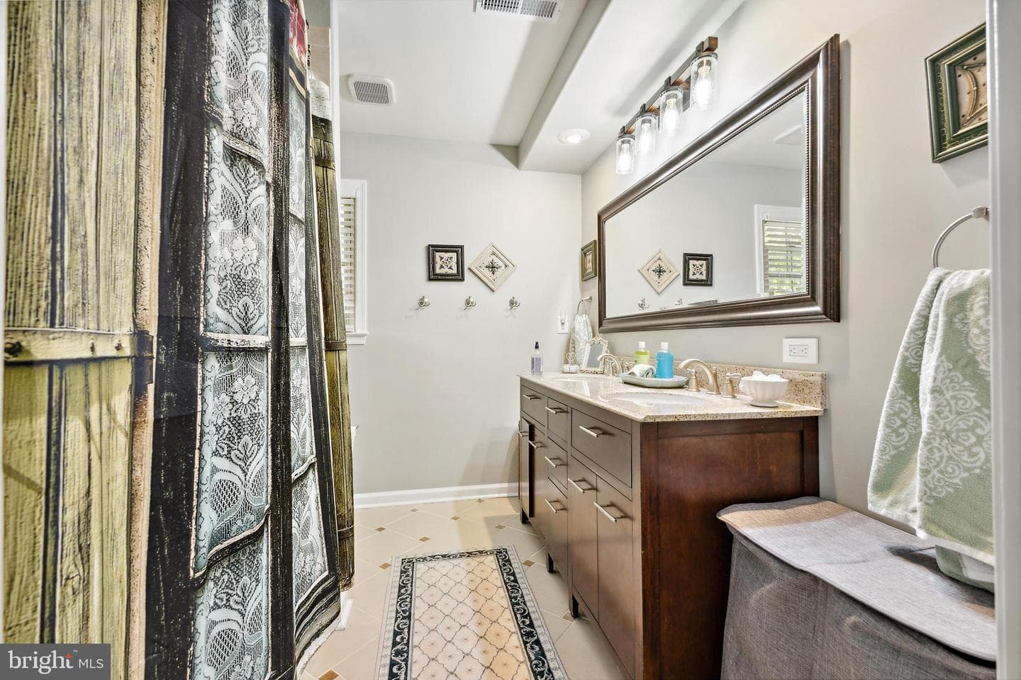 10706 Ann Davis Drive photo 19