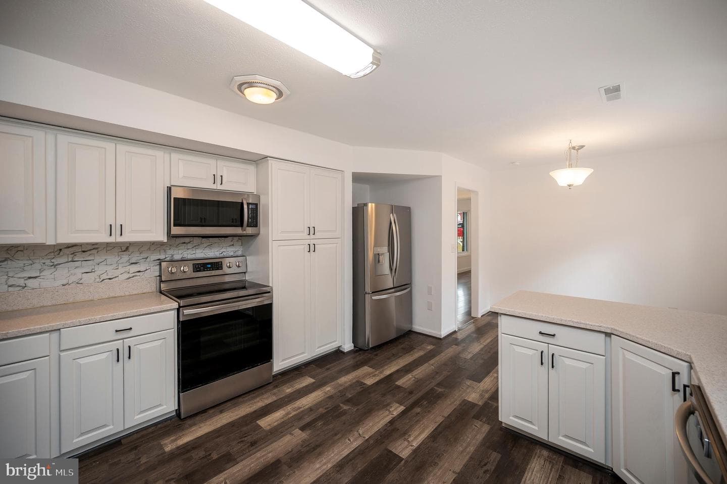 20 Berkshire Lane photo 11