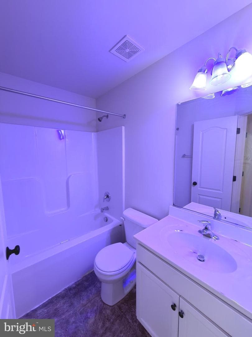 2429 Drake Lane photo 22