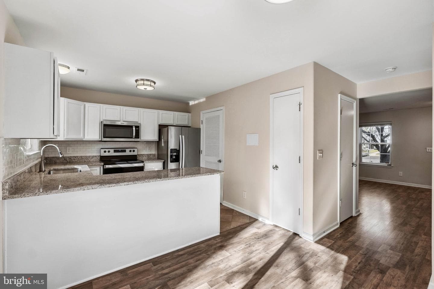 9928 Matti Hill Court photo 10