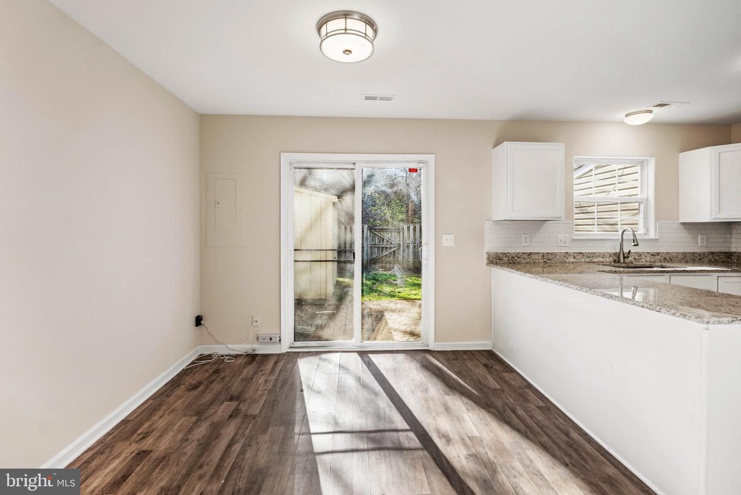 9928 Matti Hill Court photo 8