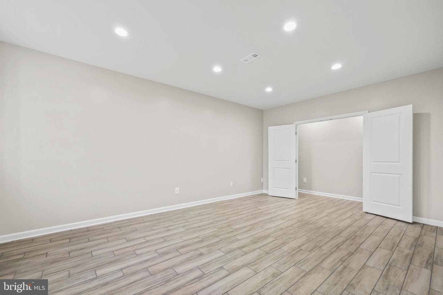 7022 Barclay Drive photo 57