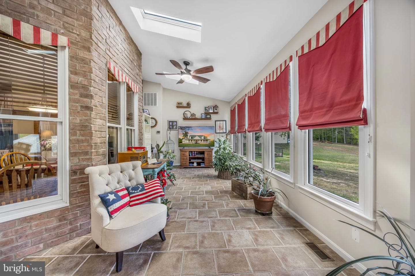 6657 Lawyers Road photo 23