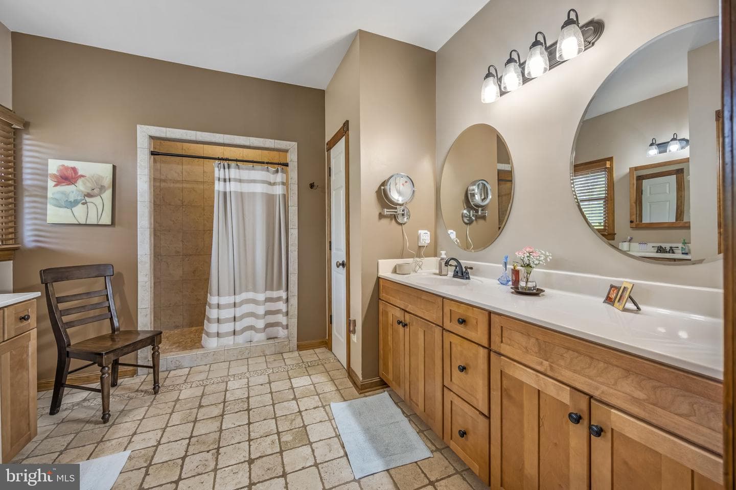 6657 Lawyers Road photo 30