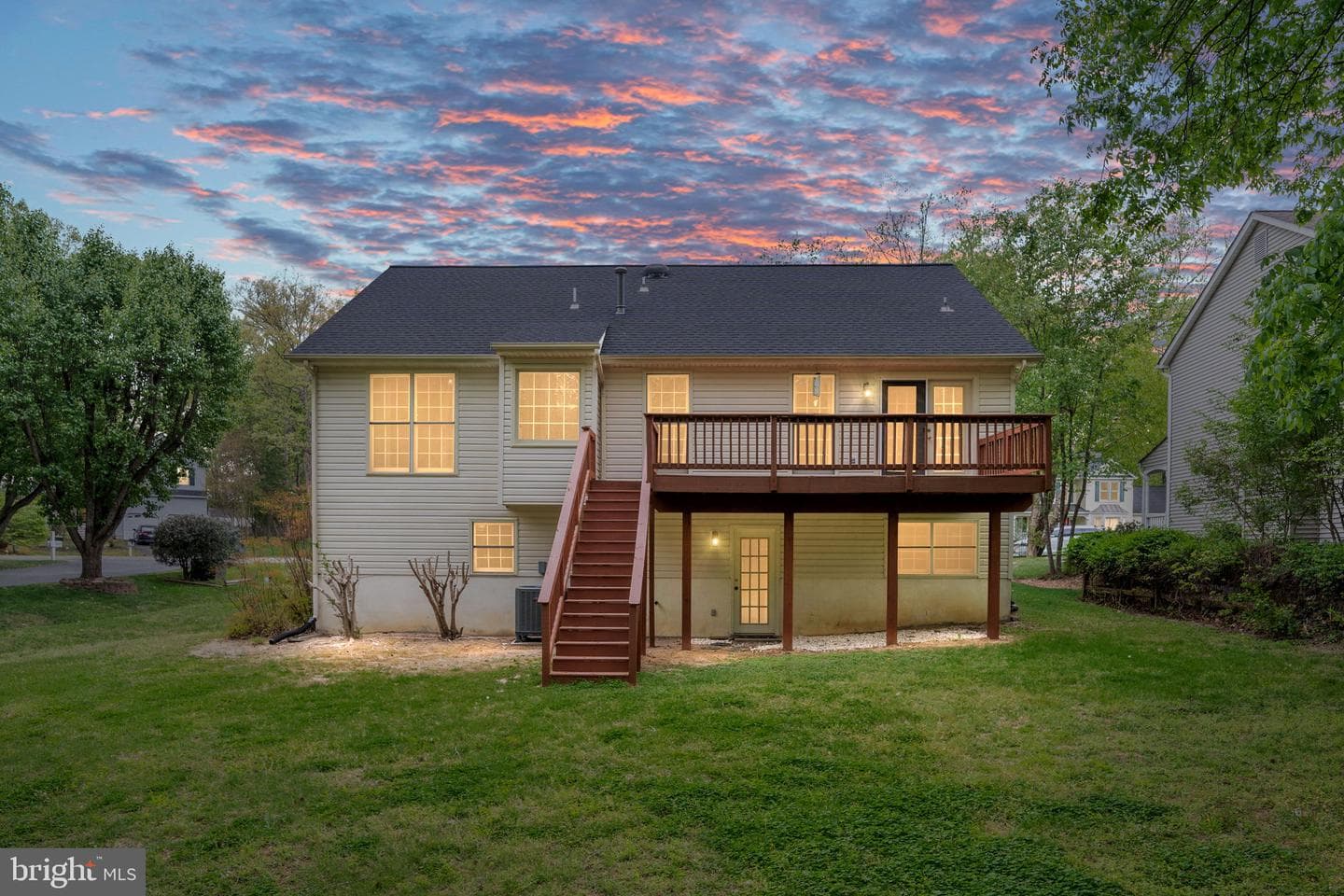 9805 Kenmore Court photo 57