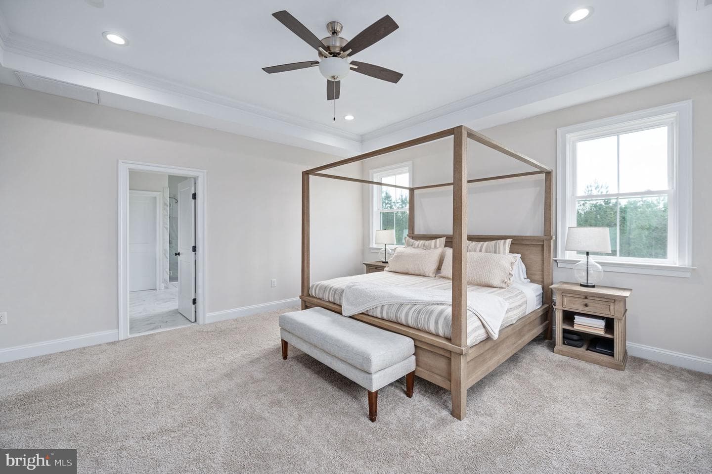 10912 Downton Avenue photo 32