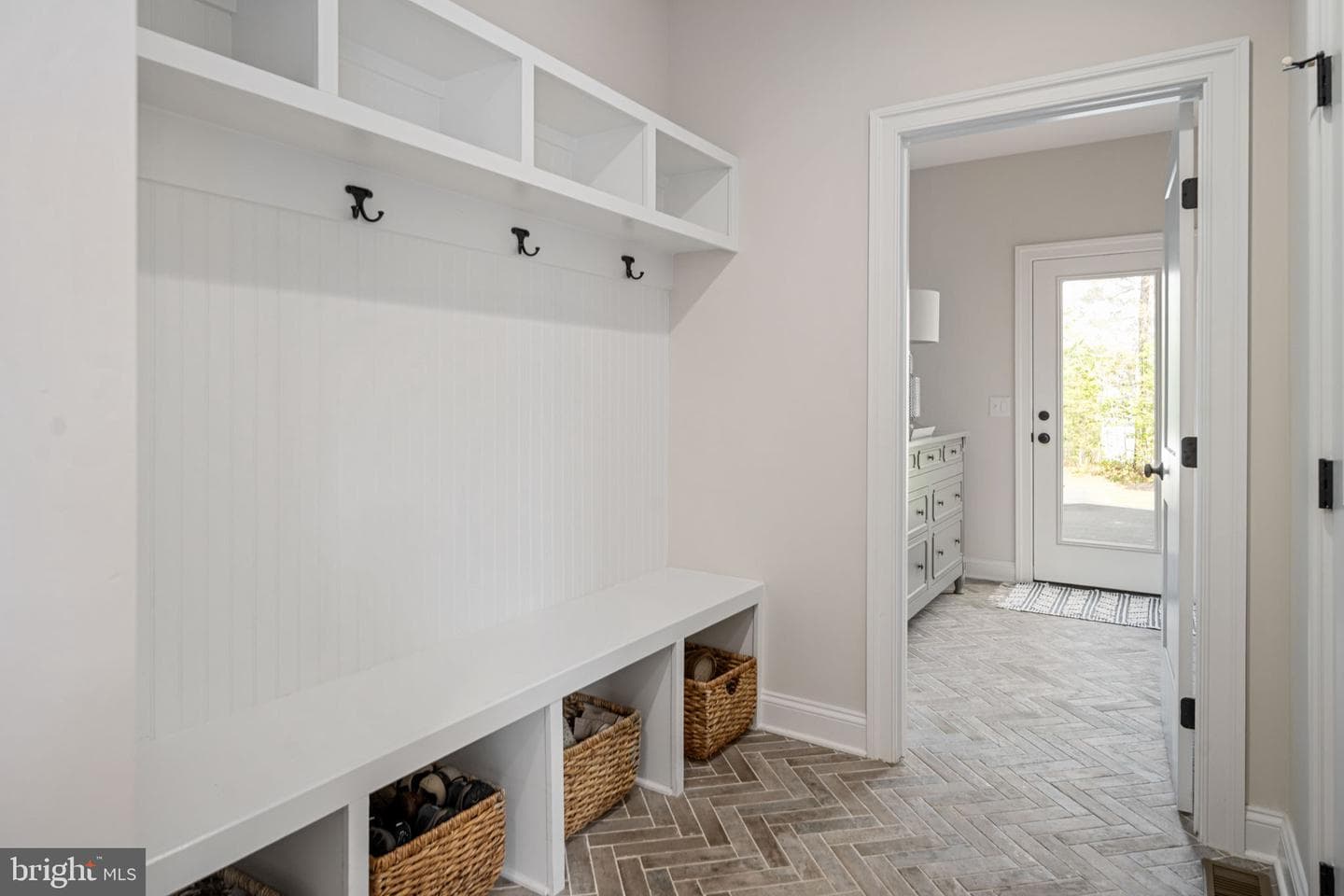 10912 Downton Avenue photo 58