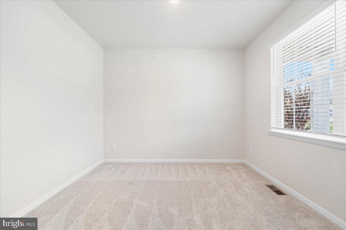7404 Jake Court photo 13
