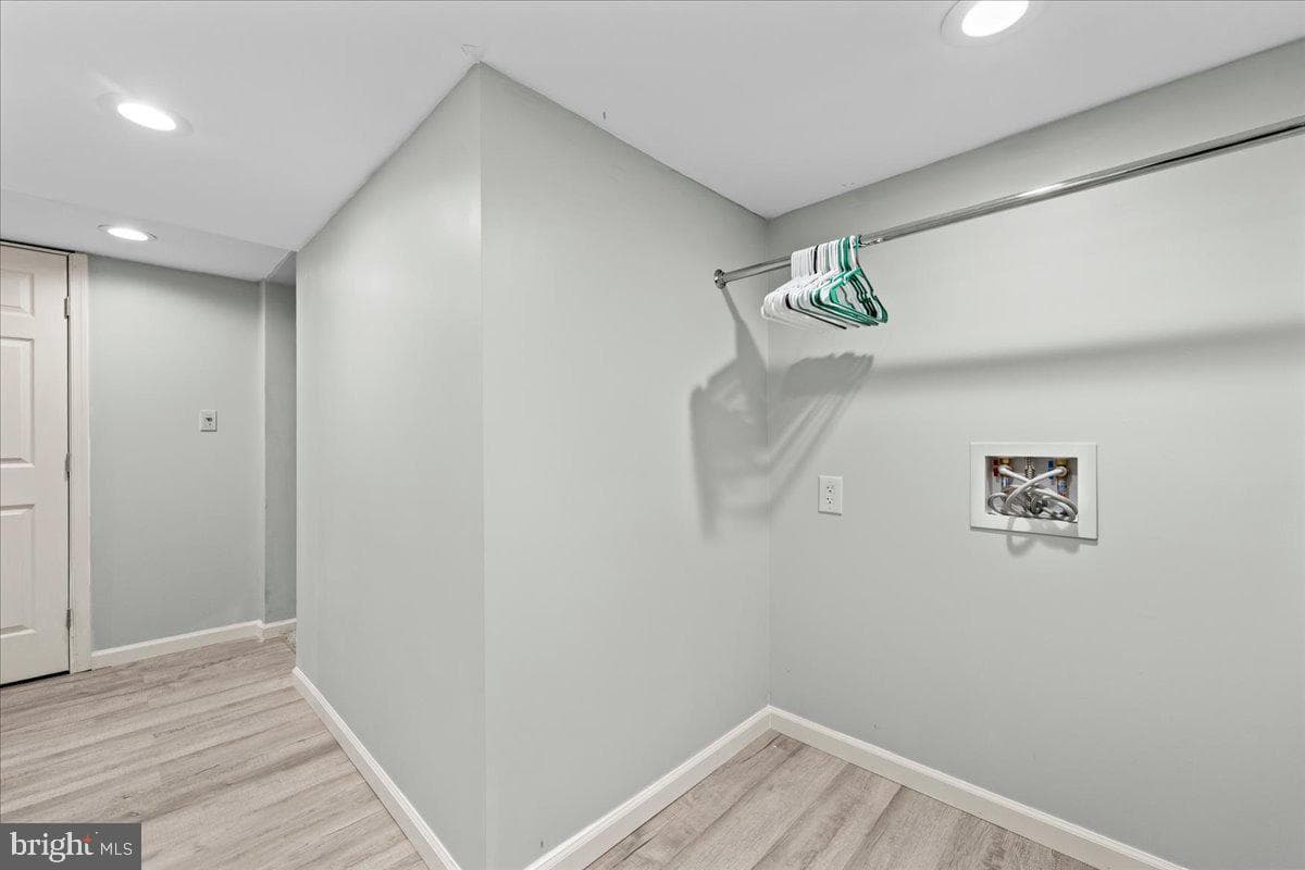 7403 Barrister Court photo 43
