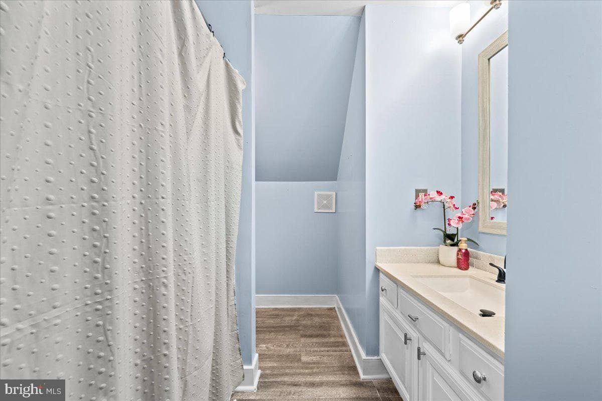 7403 Barrister Court photo 58