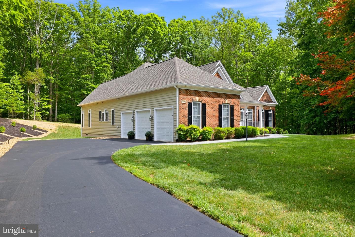 7308 Glenhaven Drive photo 2