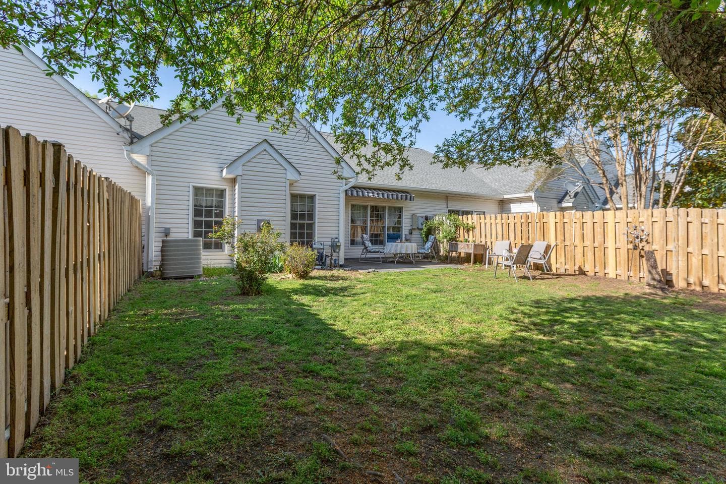 9414 Glascow Drive photo 44