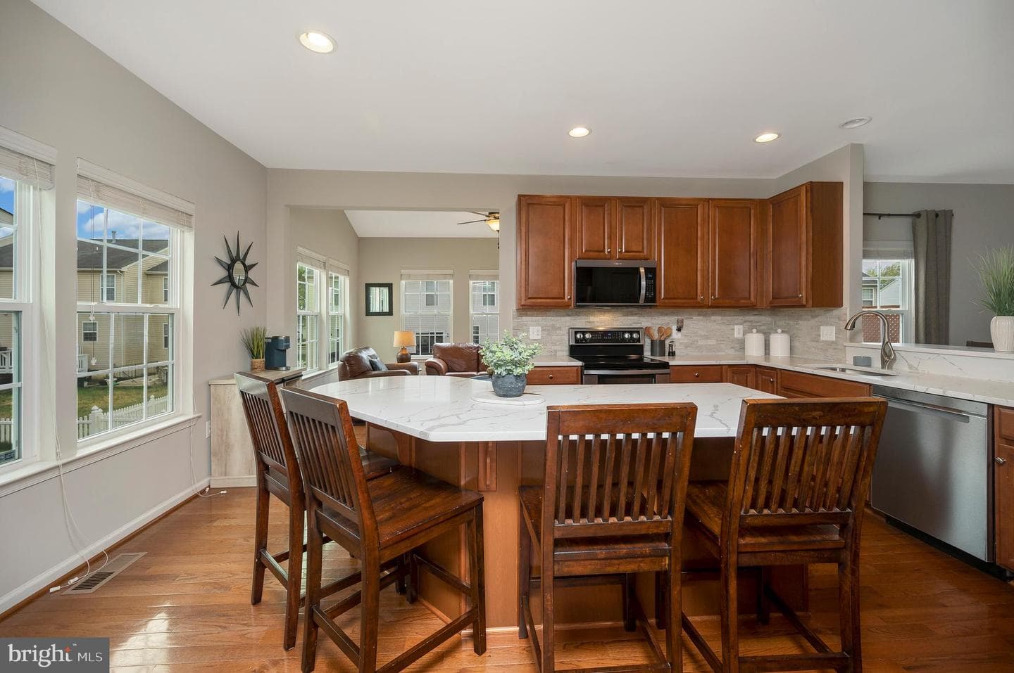 9610 Hazelbrook Court photo 23