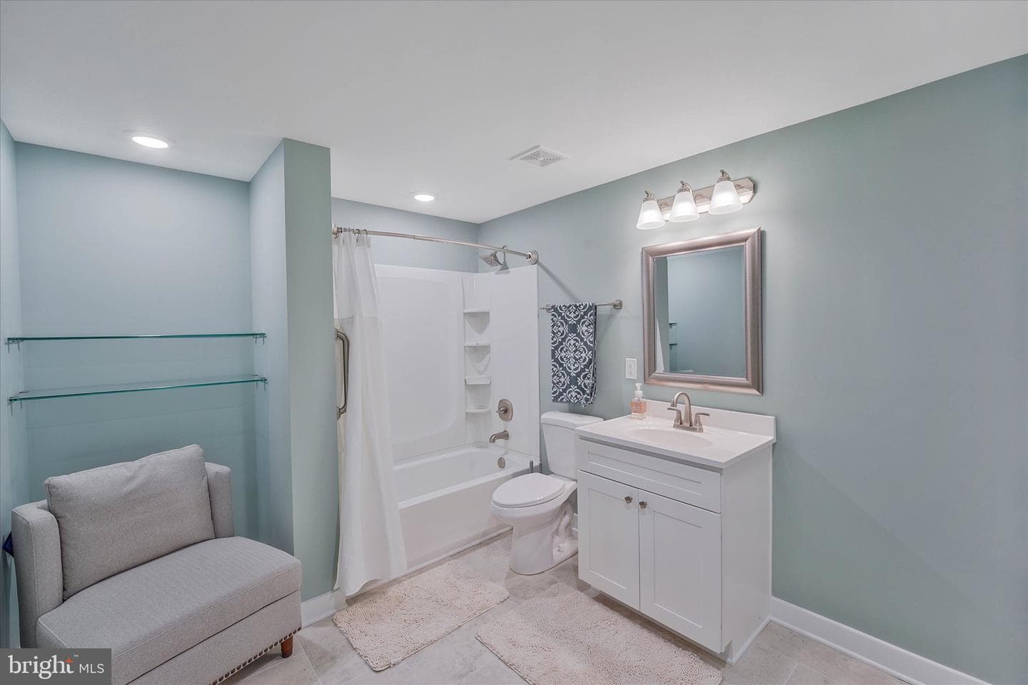 12411 General Mahone Drive photo 27