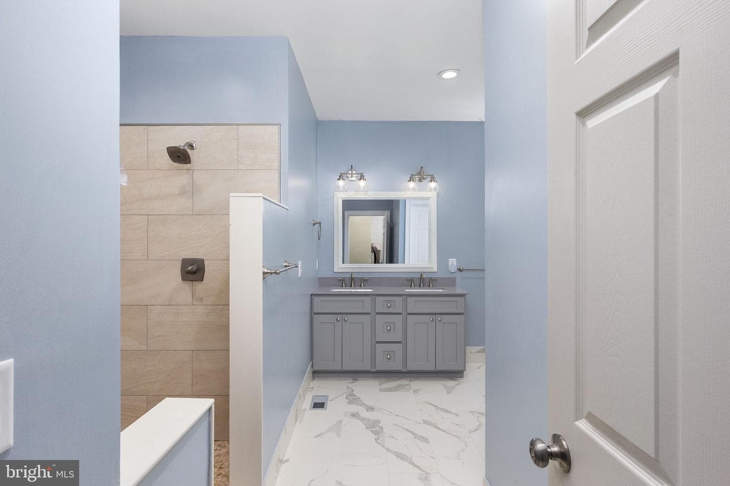 3137 Blount Drive photo 34