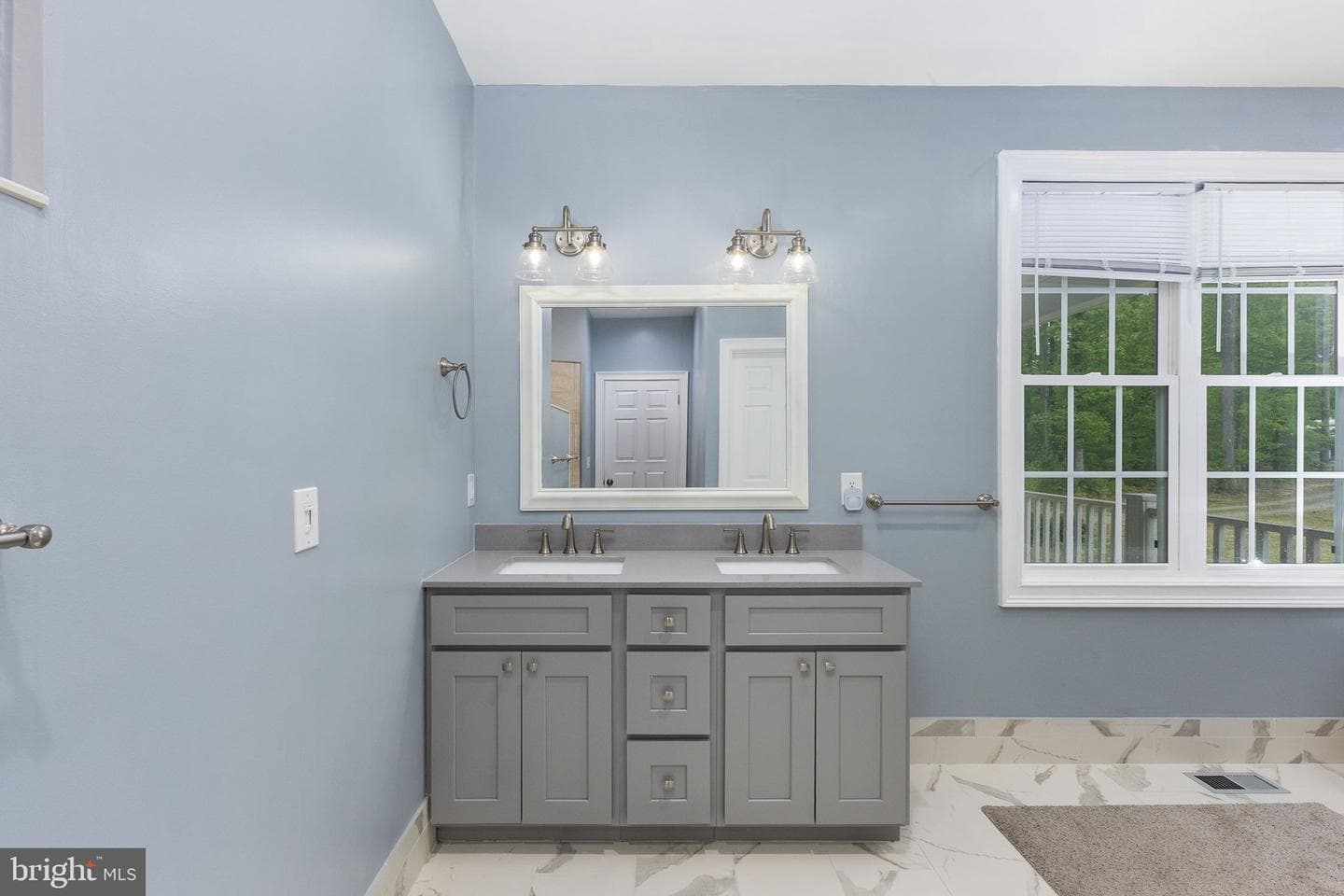 3137 Blount Drive photo 36