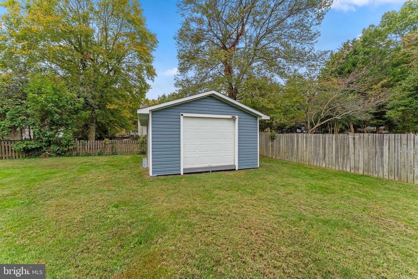 5406 Lee White Lane photo 35