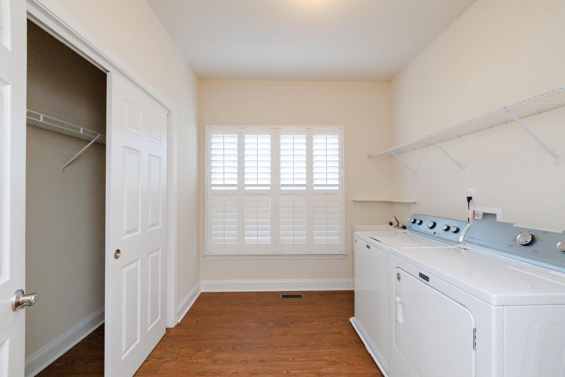 5700 Spring Arbor Circle photo 27