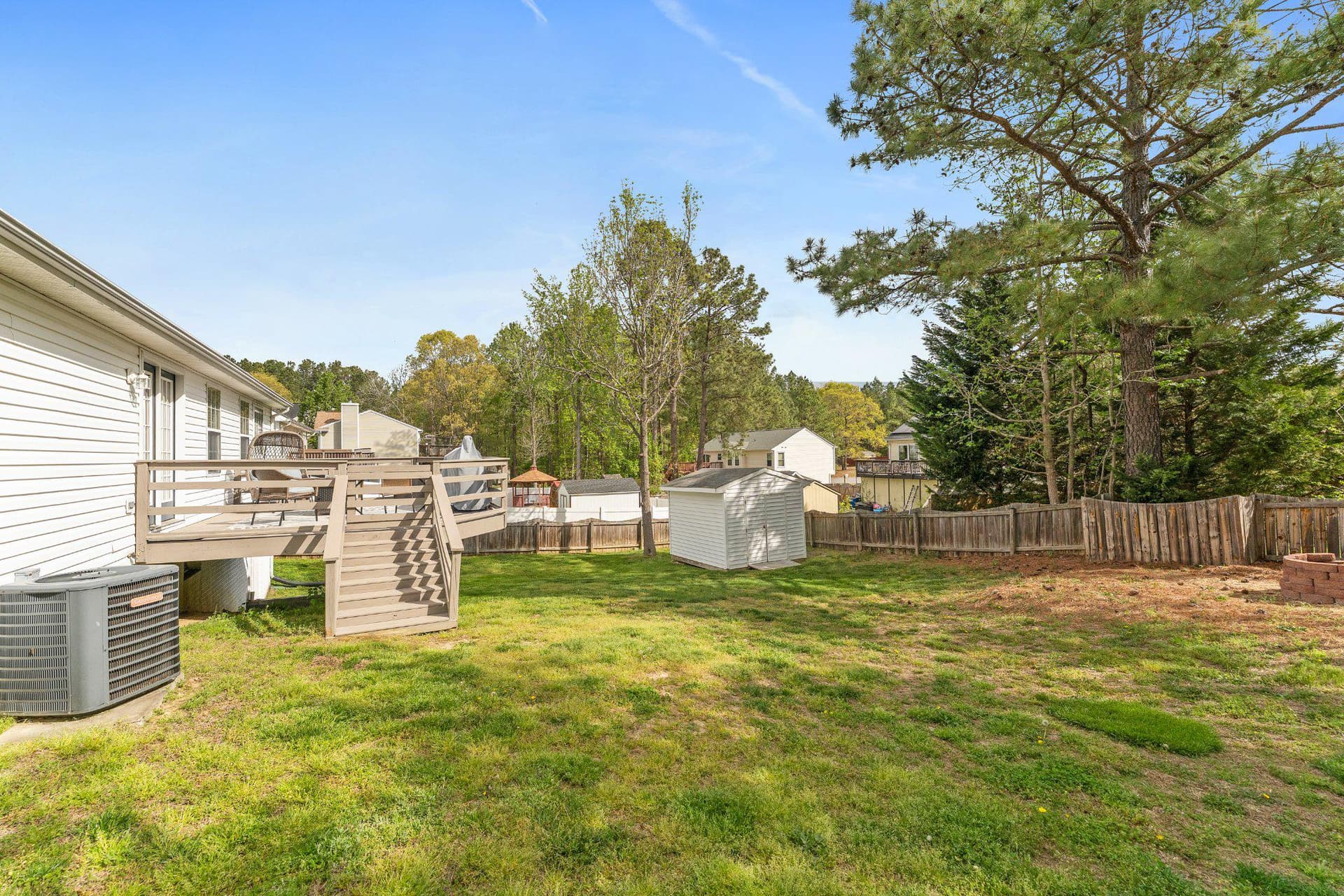 8811 Kent Court photo 39